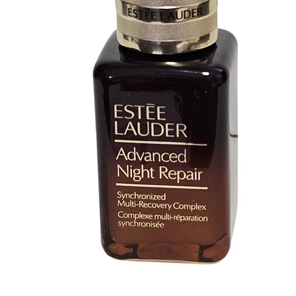 Estee Lauder Advanced Night Repair Synchronized Multi-Recovery Complex Serum 0.6 - Picture 7 of 16